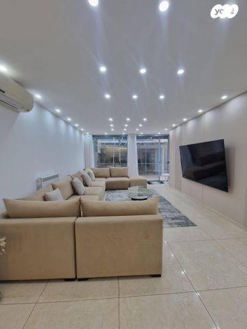 דירת גן, יפה רום 92, גילה, ירושלים