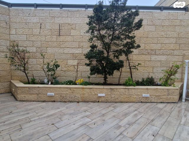 דירת גן, יפה רום 92, גילה, ירושלים