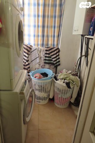 דירה, הרב שמעון אגסי 14, הר נוף, ירושלים