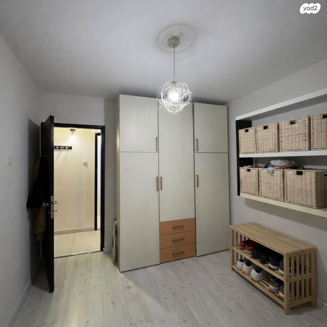 דירה, הרב אונטרמן 8, קרית הרב סלומון, פתח תקווה