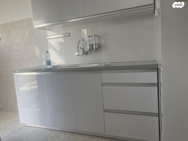 דירת גן, מקס וג'סי כהן 5, ג'סי כהן, חולון