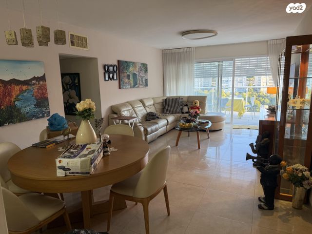 קרן היסוד 29