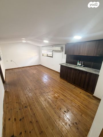 דוד שמעוני 25