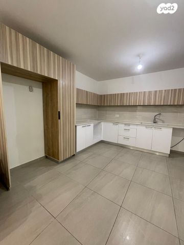 דירה, חיים הרצוג 34, פסגות אפק, ראש העין