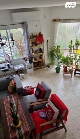 דירת גן, רמב"ם 15, מרמורק, רחובות