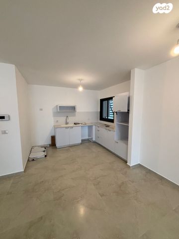 דירה, הגפן 2, כרמי הנדיב, אחוזת רוטנר, קרית מלאכי