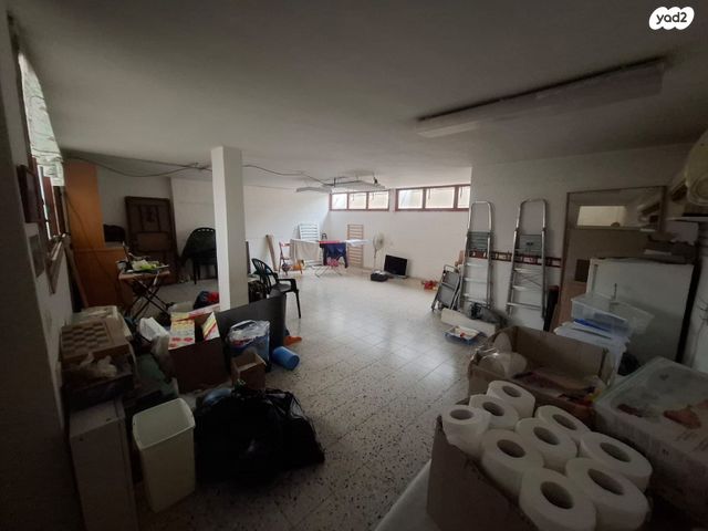 בית פרטי/ קוטג', האורנים 24, הדר, הוד השרון