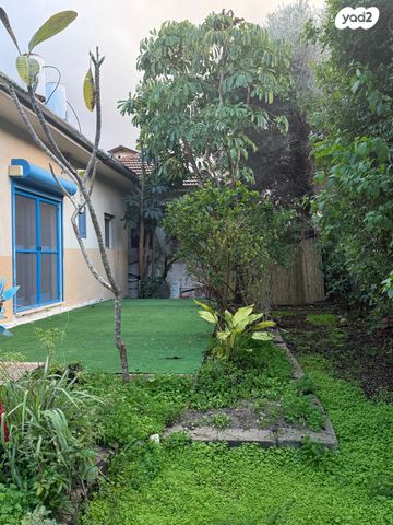 בית פרטי/ קוטג', הזית 18, המושבה, בנימינה גבעת עדה