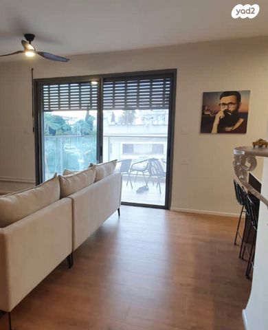 דירה, העבודה 1, מרכז העיר, עפולה