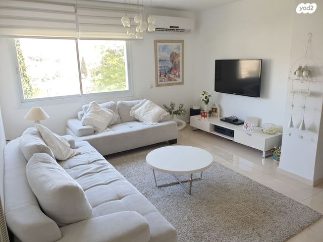 דירה, יחיאל דרזנר 6, ארמון הנציב, תלפיות מזרח, ירושלים