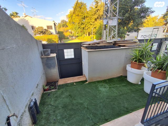 יחידת דיור, עודד 7, רמת חן, רמת גן