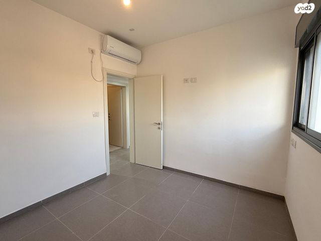 דירת גן, נחל דישון 3, רמת נבון . הר כרמי, כרמיאל