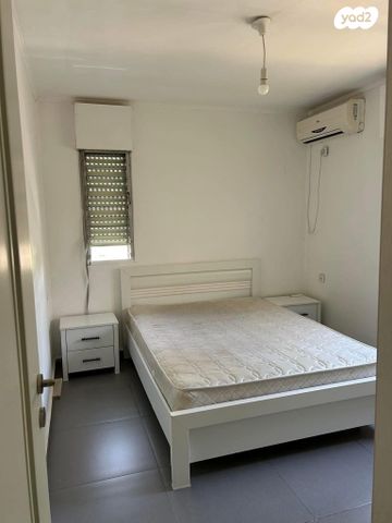 דירה, משה שרת 16, שכונה י"א, באר שבע