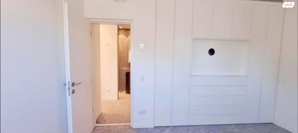 דירה, מנדלשטם 8, הצפון הישן - צפון, תל אביב יפו