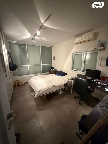 דירה, הרצל 22, שכונת יהלום, מרכז העיר ב, רמת גן