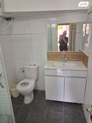 יחידת דיור, אסתר המלכה 12, נווה חוף, ראשון לציון