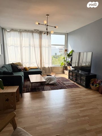 דירה, טשרניחובסקי 82, מעוז, כפר סבא