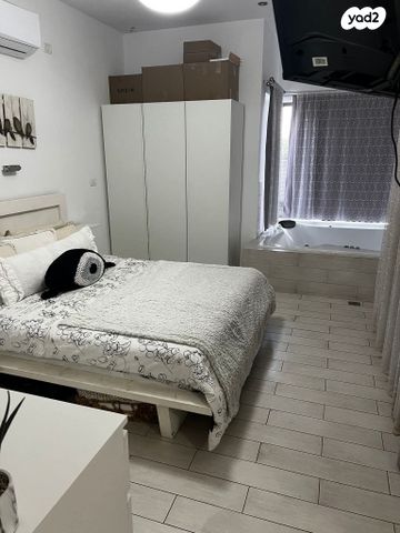 יחידת דיור, הפרח בגני 1, חד נס, חד נס