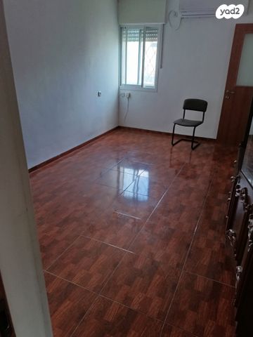 דירה, יבניאלי 25, גבעת הרקפות, גבעת תל חי, קרית אתא