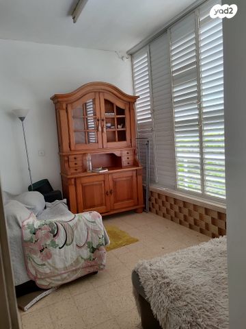 דירה, שדרות וייצמן 31, מוצקין הותיקה, קרית מוצקין