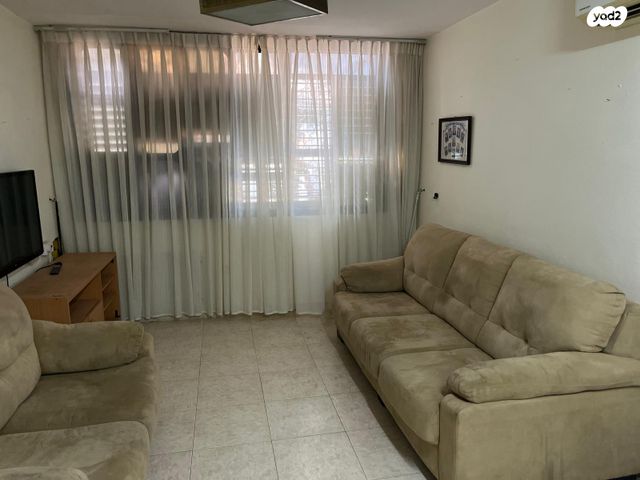 דירה, השריון 10, גיורא, רמלה