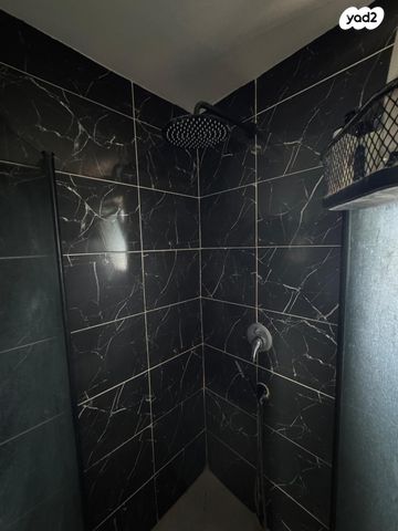 דירה, מבצע סיני 22, רמת יוסף, בת ים