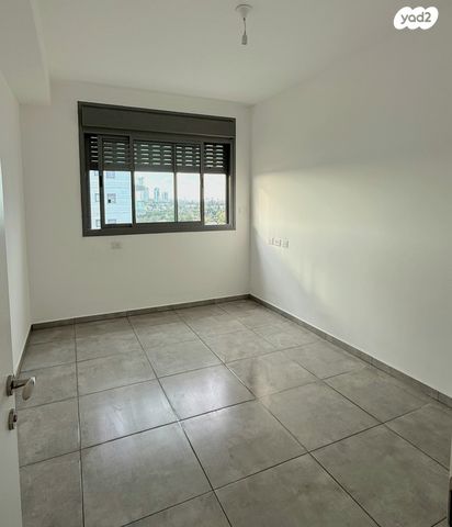 לאה גולדברג 1