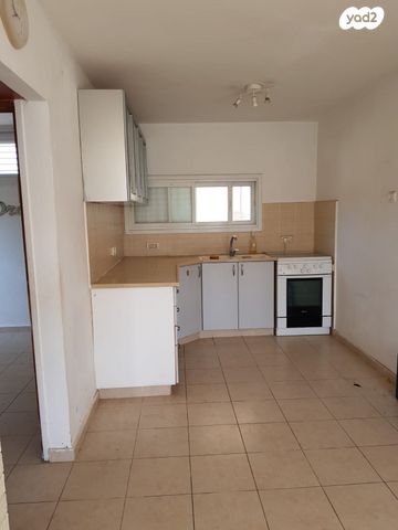 דירה, הרב משולם ראט 21, כוכב הים, נתניה