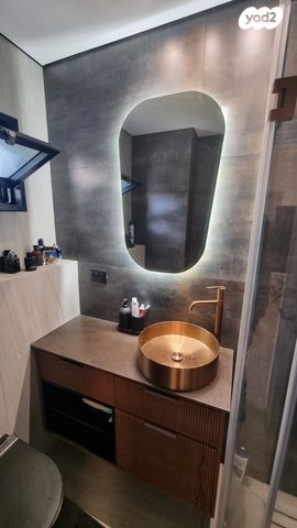 יחידת דיור, צבי ארליך 12, אפרים, רחובות