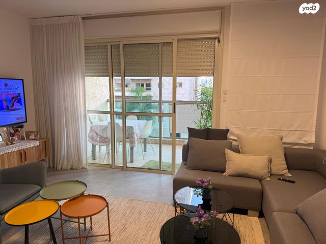 דירה, שבט שמעון 6, רובע י"ב, אשדוד