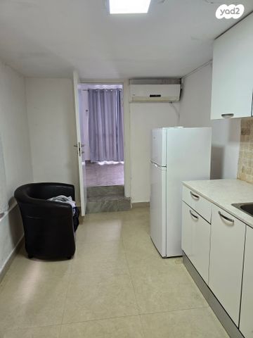 דירה, לבונה 16, קרית יערים, גבעת זאב