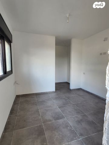 דירה, עמירם חרלף 5, אחוזה, חיפה