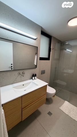 יחידת דיור, אילת 2, גיל עמל, הוד השרון