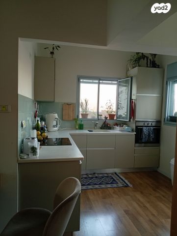 גג/ פנטהאוז, מסדה 20, מסדה, חיפה