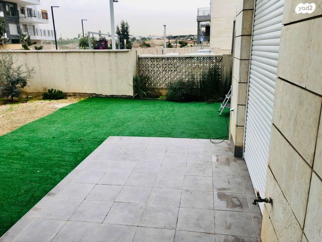 דירת גן, משה רבנו 1, אחיסמך, לוד