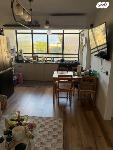 דירה, רביבים 25, יד התשעה, שביב, הרצליה