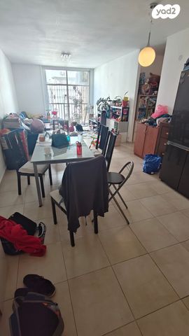 הנשיא הראשון 40