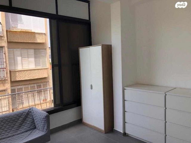 המלך ג'ורג' 47