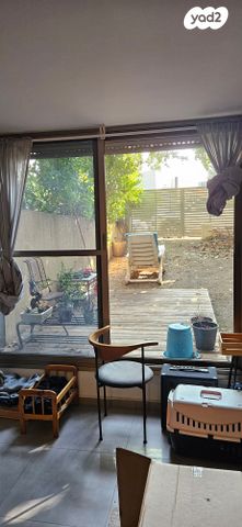 מרתף/ פרטר, אשל 20, שאר העיר, כפר יונה