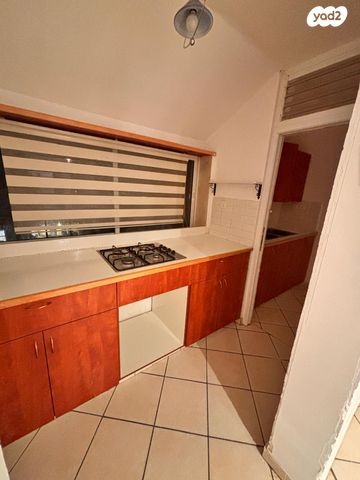 דירה, המוריה 18, מצפה יריחו, מצפה יריחו