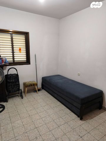 דירה, צפת 17, קרית שרת מערב, חולון