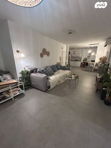 דירה, דגל ראובן 10, כפר גנים א, פתח תקווה