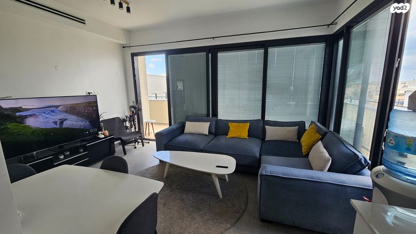 גג/ פנטהאוז, אייגר 10, נווה שאנן, תל אביב יפו