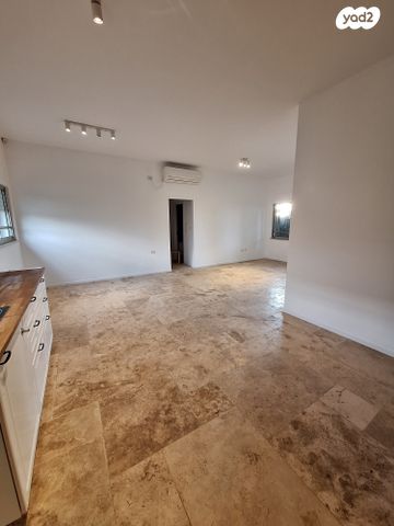 בית פרטי/ קוטג', דרך הים 1, אביחיל, אביחיל