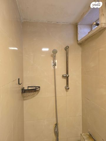 דירה, לבונה 16, קרית יערים, גבעת זאב