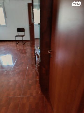 דירה, יבניאלי 25, גבעת הרקפות, גבעת תל חי, קרית אתא