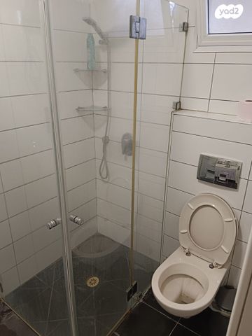 דירה, הגיבור האלמוני 50, יד אליהו, תל אביב יפו