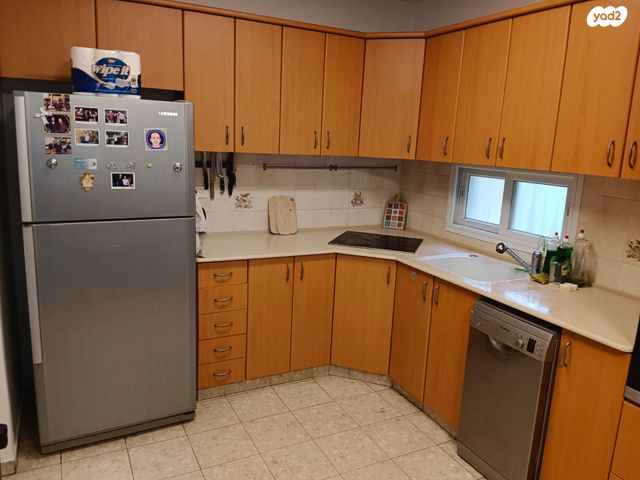 דירה, הגיבור האלמוני 50, יד אליהו, תל אביב יפו