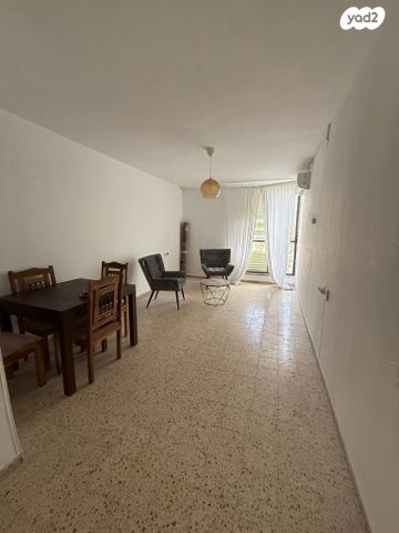 דירה, נפתלי אימבר 1, העיר התחתית, ואדי סאליב, חיפה