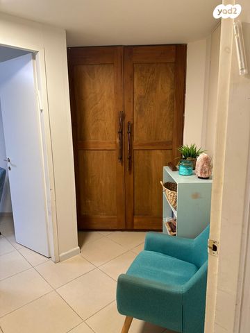 יחידת דיור, הרקפות 6, מזור